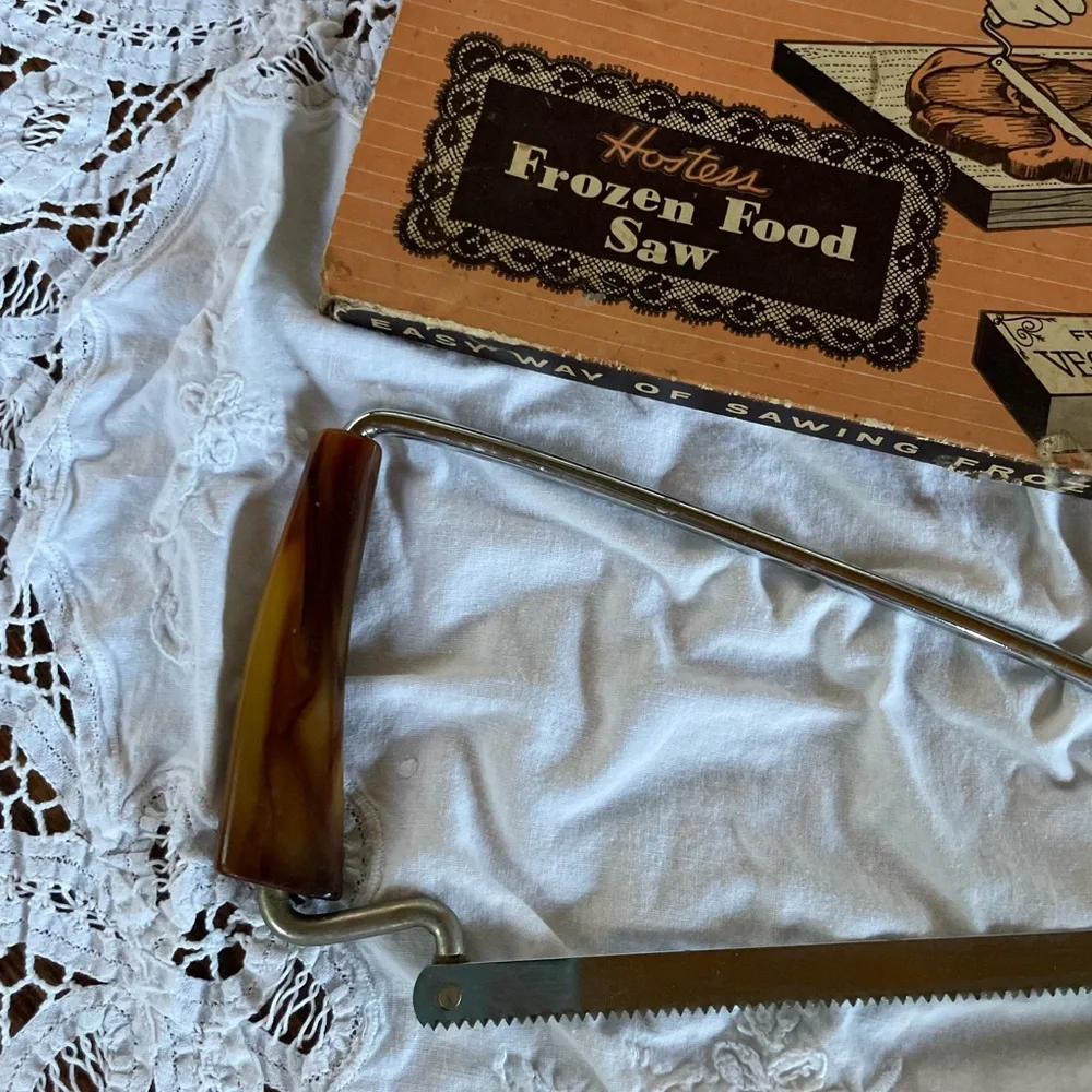 Vintage 1950s Hostess Brown Handle Frozen Food Saw